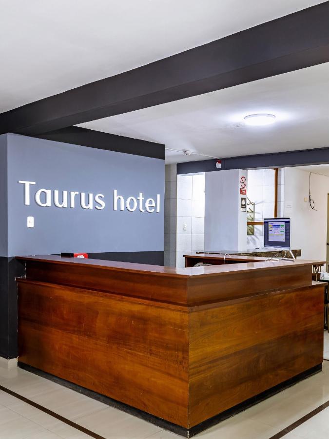 Hotel Taurus ปิวรา ภายนอก รูปภาพ